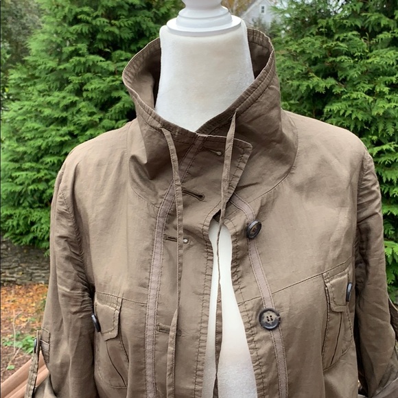 Loft | Crop Utility Jacket - Picture 3 of 8